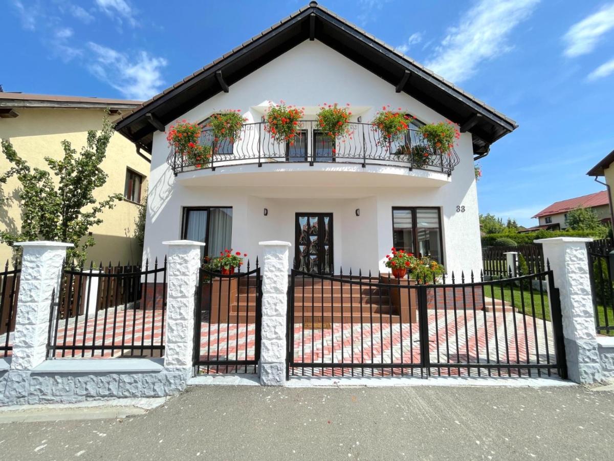 Vila Rolizo Brasov Luaran gambar